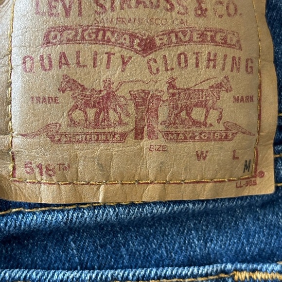 Y2K Levi’s 518 Super Low Stretch Boot Cut Jeans Denim Blue Size 13 Juniors - Picture 5 of 11